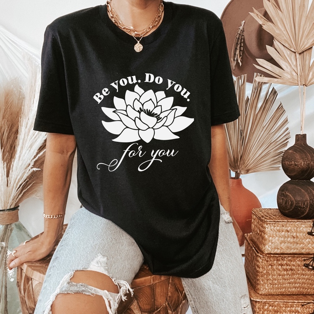 Be You Do You Lotus Crew Neck Short Sleeve Tee Shirt. - Picture 3 of 4